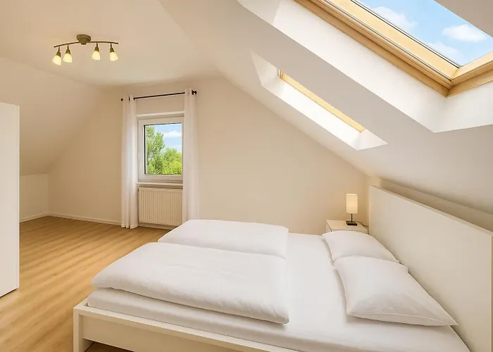 Cozy-stay Iii, 2-room Flat For Vacation & Messe, Duesseldorf, Perfect Connectivity